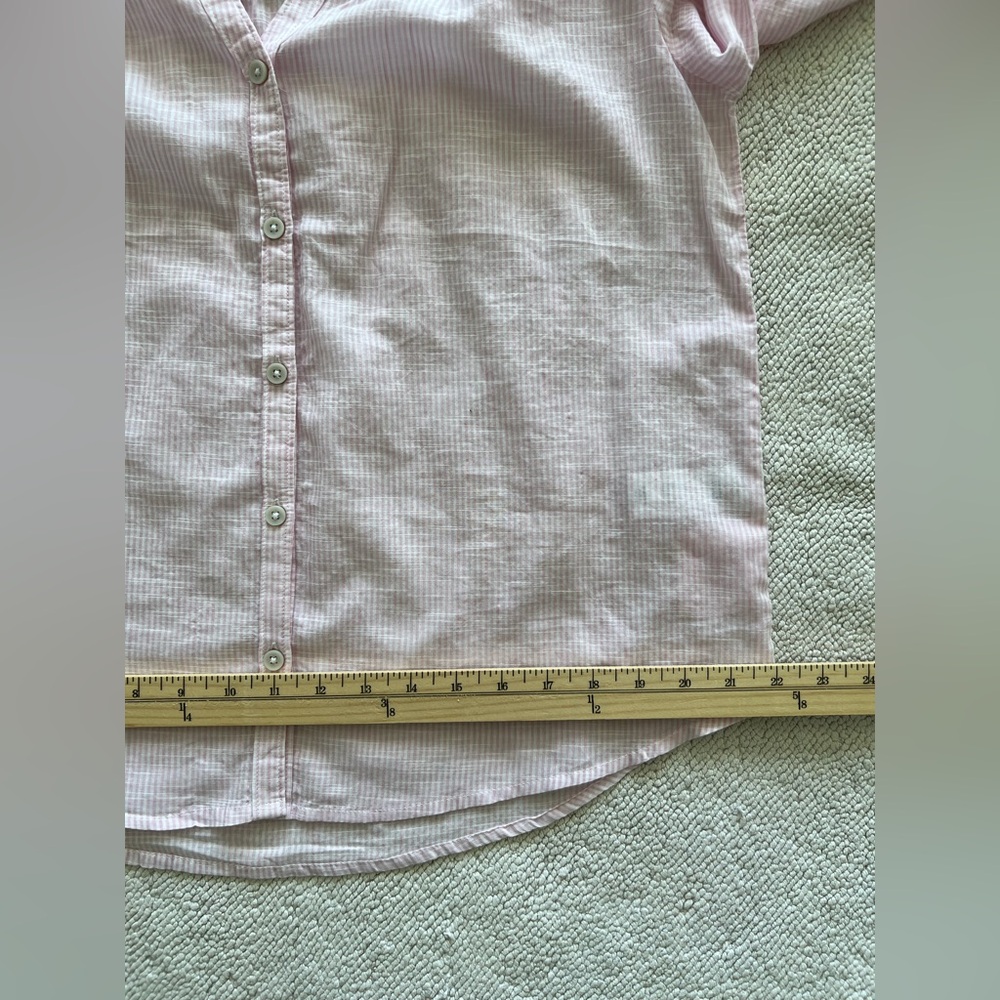 BeachLunchLounge Gia Top - Button Down Shirt - French Rose - Size: Small - Picture 10 of 13